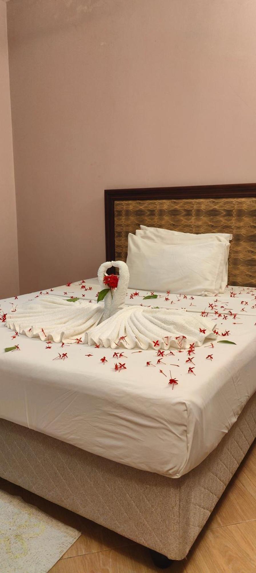 Paradiso Hotels & Resorts دار السلام المظهر الخارجي الصورة